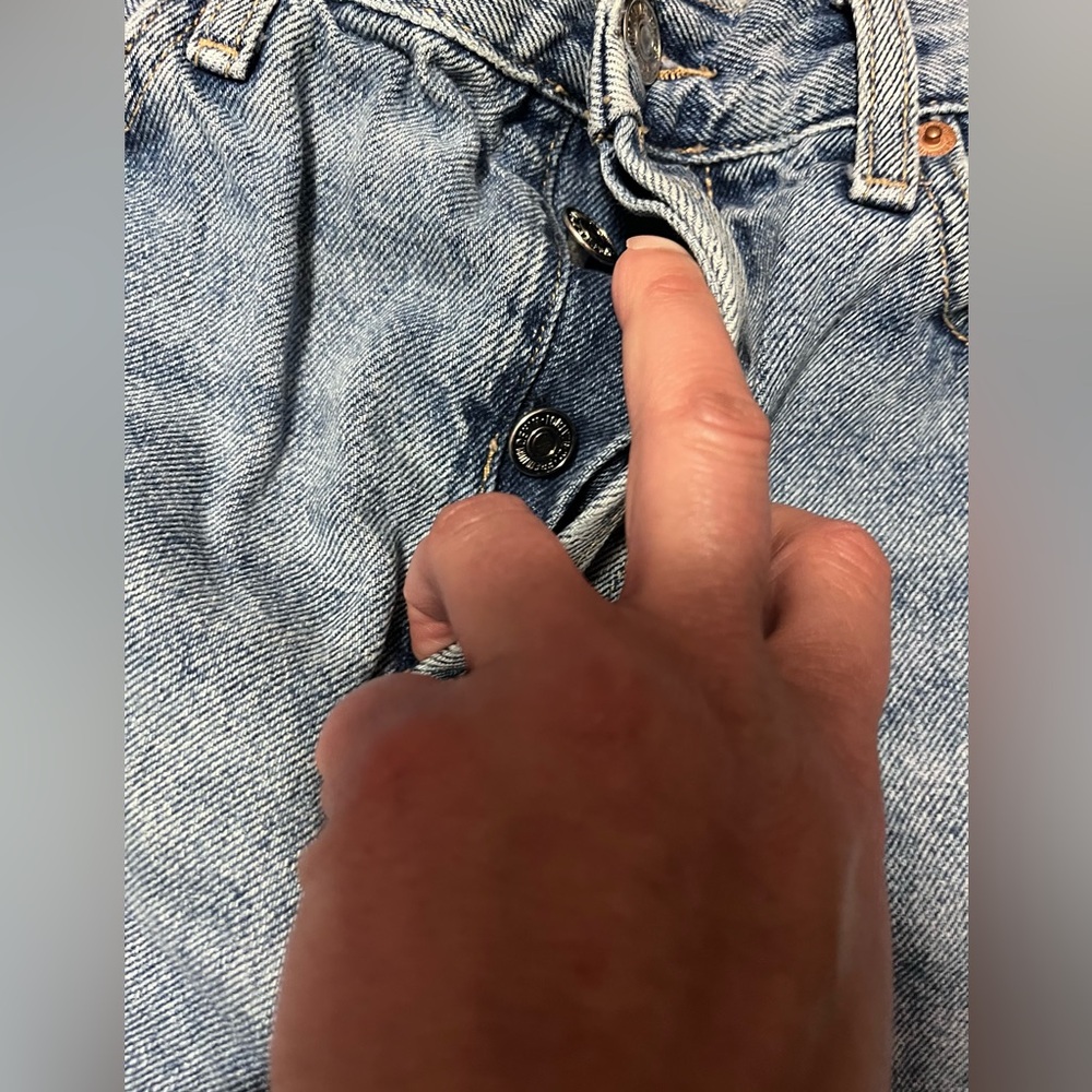 JK* Forever 21 Button Fly Distressed Denim Shorts - Picture 4 of 7